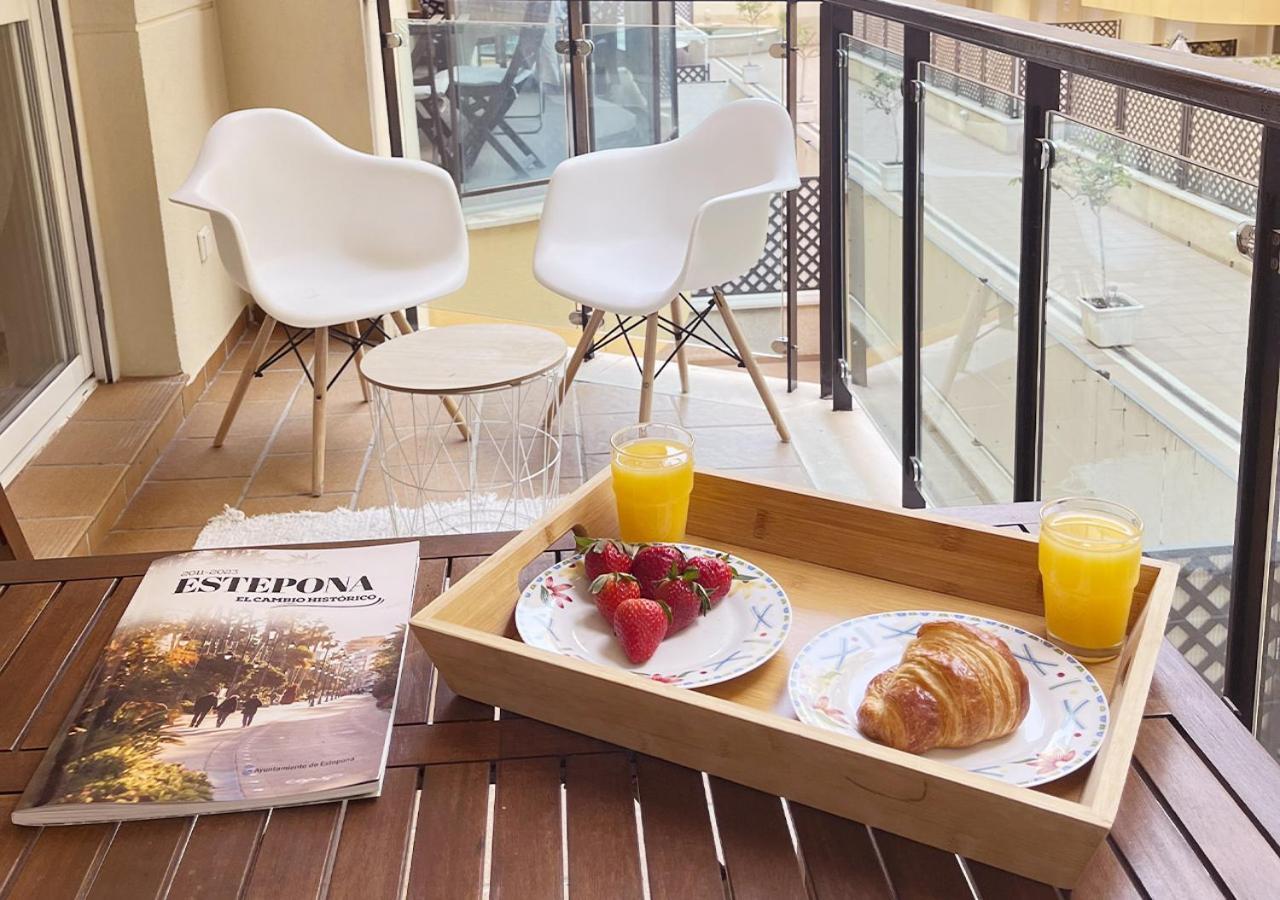 Apartamento Primera Linea Estepona By Isa Hoteles المظهر الخارجي الصورة
